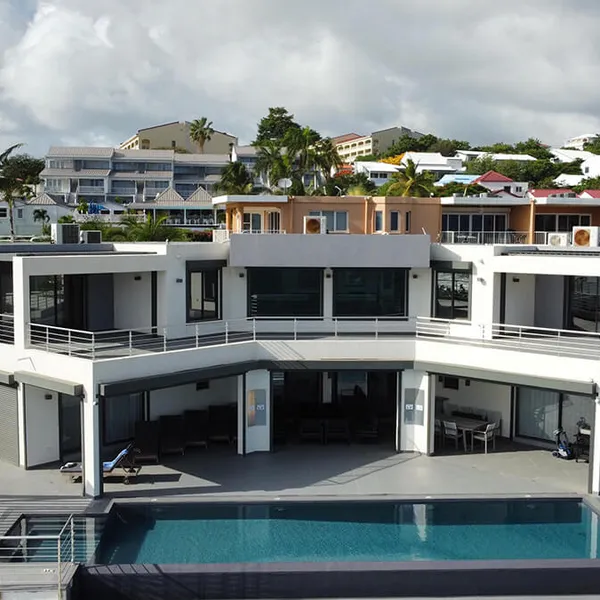 Villa Pelican — Residential Exterior
