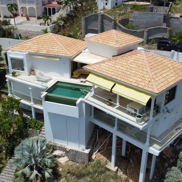 Villa in Pelican — Residential Exterior